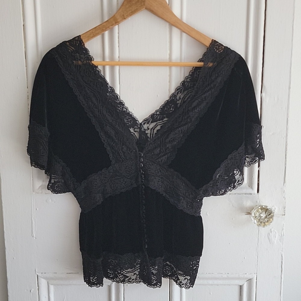 Black Lace Velvet Forever 21 Blouse